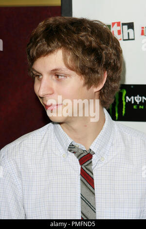 Michael Cera alla premiere di pellicole di dimensione' " Gioventù in rivolta'. Gli arrivi presso il Mann Chinese 6 Theatre in Hollywood, CA, 6 gennaio 2010. © Giuseppe Martinez / Picturelux Riferimento File # 30107 31JM per solo uso editoriale - Tutti i diritti riservati Foto Stock