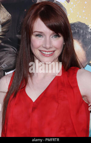 Bryce Dallas Howard presso il Los Angeles Premiere dei perdenti tenuto presso il Grauman's Chinese Theatre di Hollywood, CA su Martedì, 20 aprile 2010. Foto di Pedro Ulayan Gonzaga Pacific Rim Photo Press. /PictureLux Riferimento File # 30186 001PRPP per solo uso editoriale - Tutti i diritti riservati Foto Stock