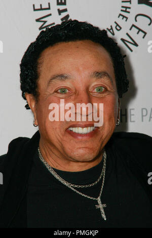 Smokey Robinson presso lo screening di VH1 Rock Docs - 'Soul Treno: più hippy viaggio in America " arrivi presso Paley Centre for Media in Beverly Hills, CA, 29 gennaio 2010. © Giuseppe Martinez / Picturelux Riferimento File # 30117 008JM per solo uso editoriale - Tutti i diritti riservati Foto Stock