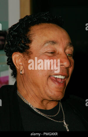 Smokey Robinson presso lo screening di VH1 Rock Docs - 'Soul Treno: più hippy viaggio in America " arrivi presso Paley Centre for Media in Beverly Hills, CA, 29 gennaio 2010. © Giuseppe Martinez / Picturelux Riferimento File # 30117 018JM per solo uso editoriale - Tutti i diritti riservati Foto Stock