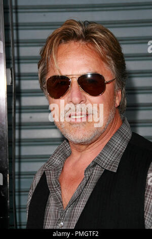 Don Johnson presso la speciale proiezione Premiere del XX Century Fox 'Machete'. Gli arrivi presso la Orpheum Theatre di Los Angeles, CA, 25 agosto 2010. © Giuseppe Martinez / Picturelux - Tutti i diritti riservati Riferimento File # 30440 031PLX per solo uso editoriale - Tutti i diritti riservati Foto Stock