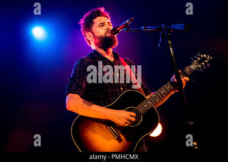 Milano, Italia. Xviii Sep 2018. Passeggero, pseudonimo di Michael David Rosenberg, suona dal vivo all'Alcatraz di Milano, Italia, il 18 settembre 2018 Credit: Mairo Cinquetti/Alamy Live News Foto Stock