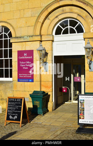 La biglietteria al Castle Howard, North Yorkshire, Inghilterra, Regno Unito Foto Stock