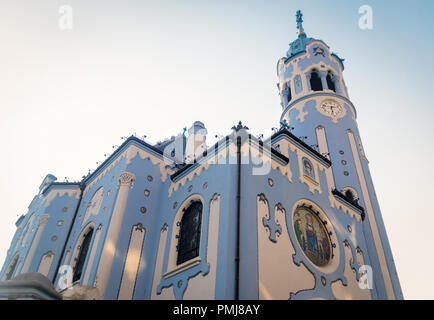 Chiesa di Santa Elisabetta di Bratislava, conosciuta anche come la Chiesa blu Foto Stock