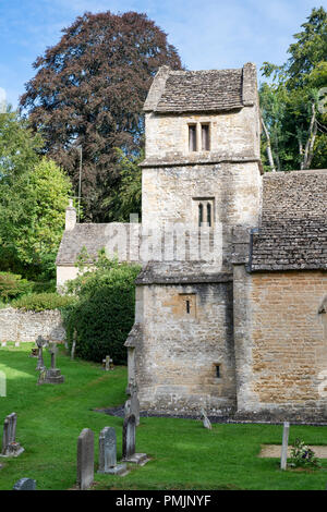 St Margarets chiesa nel villaggio Costwold di Bagendon, Cotswolds, Gloucestershire, Inghilterra Foto Stock