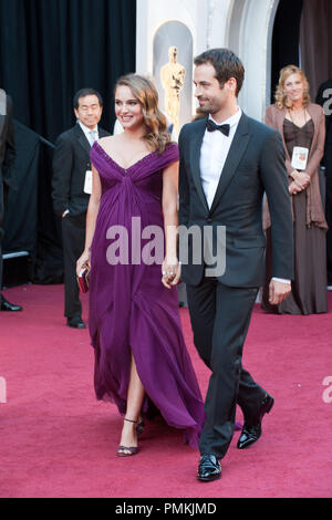 Natalie Portman, Oscar-nominee per prestazioni da un'attrice in un ruolo di leader e Benjamin Millepied arrivare per la 83annuale di Academy Awards il Kodak Theatre di Hollywood, CA il 27 febbraio 2011. Riferimento al file # 30871 414 per solo uso editoriale - Tutti i diritti riservati Foto Stock