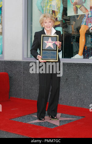 Jane Morgan a Hollywood Camera di Commercio cerimonia in onore di lei con una stella sulla Hollywood Walk of Fame in Hollywood, CA, 6 maggio 2011. Foto di Joe Martinez / PictureLux Foto Stock