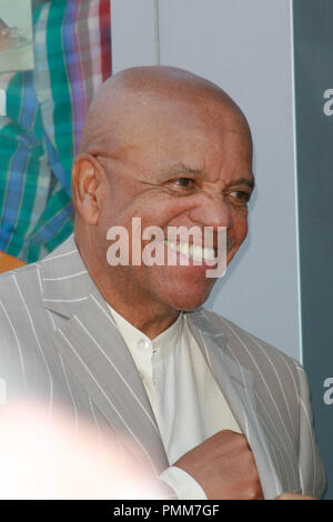 Berry Gordy all'Hollywood Camera di Commercio cerimonia in onore di Jane Morgan con una stella sulla Hollywood Walk of Fame in Hollywood, CA, 6 maggio 2011. Foto di Joe Martinez / PictureLux Foto Stock