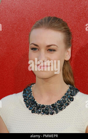 Yvonne Strahovski alla premiere di Warner Brothers Pictures' 'la sbornia parte 2'. Gli arrivi presso Grauman's Chinese Theatre a Hollywood, CA, 19 maggio 2011. Foto di Joe Martinez / PictureLux Foto Stock