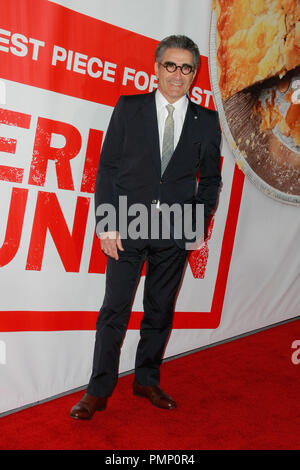 Eugene Levy alla premiere di Universal Pictures' 'American Reunion'. Gli arrivi presso Grauman's Chinese Theatre a Hollywood, CA, Marzo 19, 2012. Foto di Joe Martinez / PictureLux Foto Stock