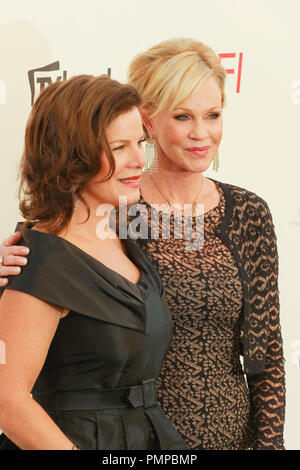Marcia Gay Harden e Melanie Griffith al quarantesimo annuale degli American Film Institute's life achievement award. Gli arrivi presso Sony Studios di Culver City, CA Giugno 7, 2012. Foto di Joe Martinez / PictureLux Foto Stock