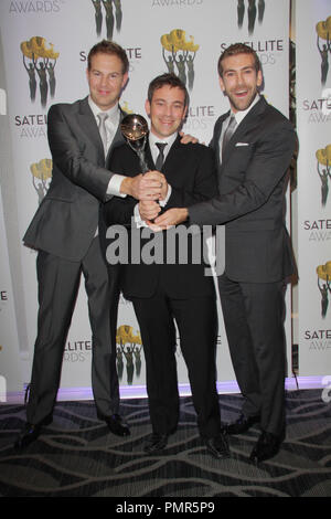 Kevin Baillie, Jim Gibbs, Ryan Tudhope 12/16/2012 XVII Satellite annuale Awards tenutosi presso hotel InterContinental Los Angeles Century City Hotel Theatre di Los Angeles, CA Foto di Izumi Hasegawa / HNW / PictureLux Foto Stock