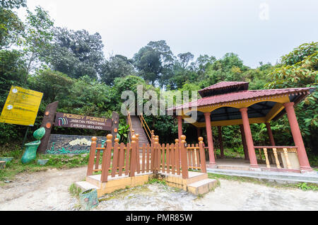 Cameron Highlands - Ottobre 28,2014 : ingresso della Foresta di Mossy a Gunung Brinchang, Cameron Highlands Malesia Foto Stock