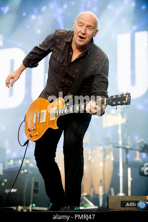 Midge Ure at Rewind South Temple Island Meadows Henley-on-Thames  Featuring: Midge Ure Where: Henley, United Kingdom When: 19 Aug 2018 Credit: WENN.com Foto Stock