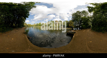 Visualizzazione panoramica a 360 gradi di La pesca a Tooting Bec comuni