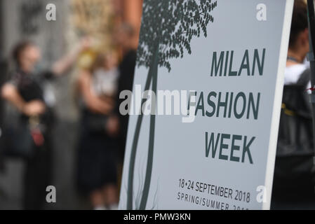 Milano, Italia - 19 Settembre 2018: Fashion Week atmosfera prima di Alberta Ferretti fashion show. Credito: Alberto Grosescu/Alamy Live News Foto Stock