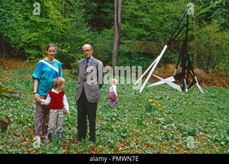 Erherzogin Gabriela von Habsburg mit ihrem Vater Otto, 1991. L'arciduchessa Gabriela degli Asburgo con suo padre Otto, 1991. Foto Stock