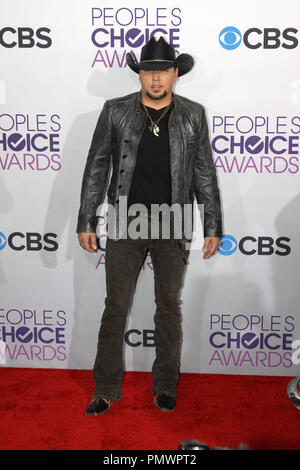 Jason Aldean al People's Choice Awards 2013. Gli arrivi presso il Nokia Theater L.A. Vive a Los Angeles, CA, 9 gennaio 2013. Foto: Richard Chavez / PictureLux Foto Stock