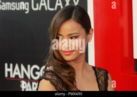 Jamie Chung alla premiere di Warner Bros Foto' 'la sbornia parte III (3)". Gli arrivi tenutosi a Westwood Village Theatre di Westwood, CA, 20 maggio 2013. Foto di Joe Martinez / PictureLux Foto Stock