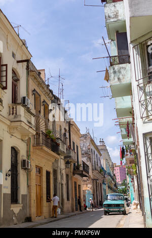 Scena di strada, Havana, Cuba Foto Stock