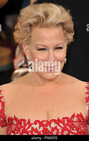 Bette Midler presso la 86Accademia annuali Awards tenutosi presso il Teatro Dolby in Hollywood, CA. La manifestazione ha avuto luogo domenica 2 marzo, 2014. Foto di PRPP PRPP / PictureLux. Riferimento al file # 32268 864 PRPP01 per solo uso editoriale - Tutti i diritti riservati Foto Stock