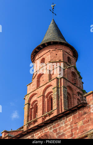 Francia, Correze, Valle della Dordogna, Collonges la Rouge, etichettati Les Plus Beaux Villages de France (i più bei villaggi di Francia), villaggio bui Foto Stock