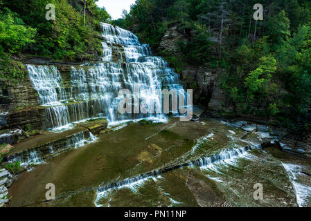 Vista su Hector cade sul Lago Seneca; Schuyler County; New York Foto Stock