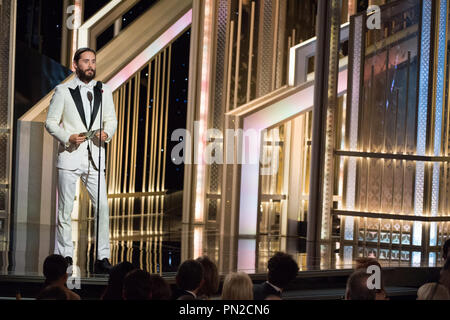 Jared Leto presenta il premio di Golden Globe per la migliore prestazione da un'attrice in un ruolo di supporto in un'immagine in movimento presso la 72Annuale di Golden Globe Awards presso il Beverly Hilton di Beverly Hills, CA domenica 11 gennaio, 2015. Riferimento al file # 32536 728CCR per solo uso editoriale - Tutti i diritti riservati Foto Stock