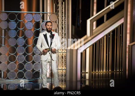 Jared Leto presenta il premio di Golden Globe per la migliore prestazione da un'attrice in un ruolo di supporto in un'immagine in movimento presso la 72Annuale di Golden Globe Awards presso il Beverly Hilton di Beverly Hills, CA domenica 11 gennaio, 2015. Riferimento al file # 32536 782CCR per solo uso editoriale - Tutti i diritti riservati Foto Stock