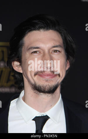 Driver Adam 12/14/2015 "Guerre Stellari la forza risveglia' Premiere tenutosi presso il Teatro Dolby in Hollywood, CA Foto di Kazuki Hirata / HNW / PictureLux Foto Stock