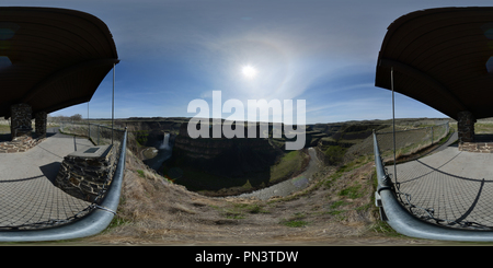 Visualizzazione panoramica a 360 gradi di Palouse Falls Viewpoint - Palouse Falls State Park, nello Stato di Washington, USA