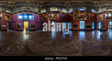 Visualizzazione panoramica a 360 gradi di Sala del Louvre 76 - Salon Denon