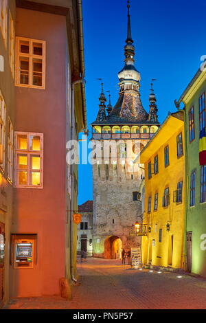 Sighisoara città vecchia a sera, Transilvania, Romania Foto Stock