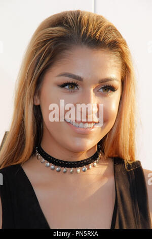 Andrea Russett presso la speciale proiezione di Twentieth Century Fox 'MIKE e Dave ha bisogno di date di nozze" tenutasi presso i glossari affini a plafoniera ArcLight Hollywood in Hollywood, CA, 29 giugno 2016. Foto di Joe Martinez / PictureLux Foto Stock