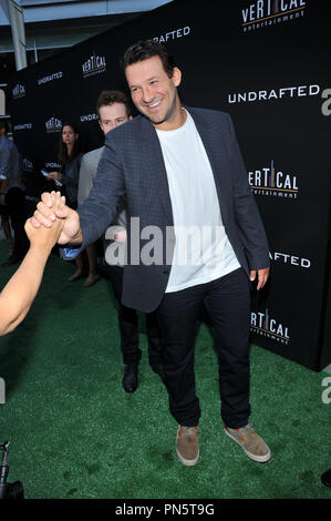 Dallas Cowboys Quarterback Tony Romo al "Undrafted" Los Angeles Premiere detenute al Arclight Hollywood in Los Angeles, CA il lunedì 11 luglio, 2016. Foto di PRPP PRPP / PictureLux Riferimento File # 32940 043PRPPP01 per solo uso editoriale - Tutti i diritti riservati Foto Stock