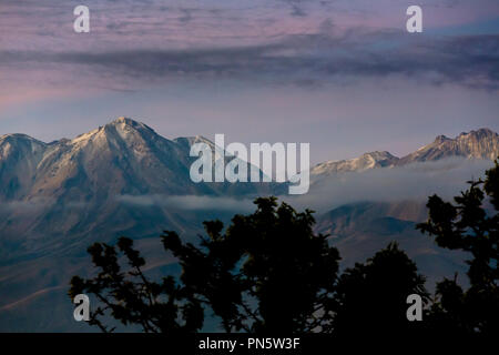 Im Morgengrauen, Die Anden in Perù , Bergette anden, Arequipa Perù Foto Stock