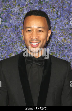 Palisades, California, Stati Uniti d'America. Xx Settembre, 2018. John Legend in apertura del villaggio di palizzate in Palisades, la California il 20 settembre 2018. Credito: Faye Sadou/media/punzone Alamy Live News Foto Stock