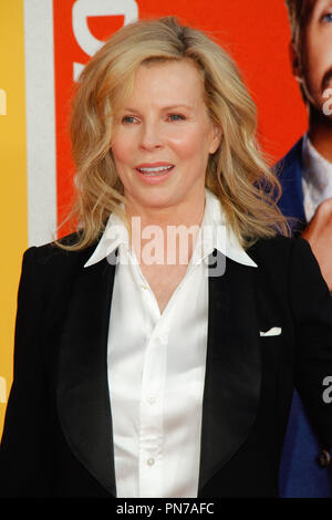 Kim Basinger alla premiere di Warner Bros Foto " Nice Guys" tenutasi presso la TCL Teatro Cinese a Hollywood, CA, 10 maggio 2016. Foto di Joe Martinez / PictureLux Foto Stock