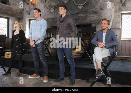 Evanna Lynch, James Phelps Oliver Phelps, Tom Felton 04/06/2016 Il mondo di Wizarding di Harry Potter in Anteprima Media giorno tenutasi all'Universal Studios di Hollywood a Hollywood, CA Foto di Kazuki Hirata / HNW / PictureLux Foto Stock