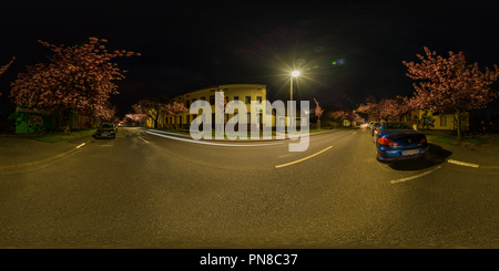 Visualizzazione panoramica a 360 gradi di Wilhelm-Hellge-Straße, Giapponese ciliegi, Schönebeck (Elba)