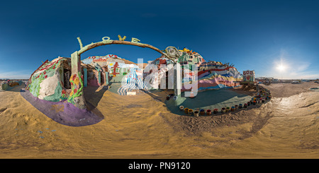 Visualizzazione panoramica a 360 gradi di La salvezza di montagna, Niland, California