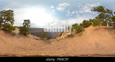 Visualizzazione panoramica a 360 gradi di Del Grand Canyon South Rim Viewpoint
