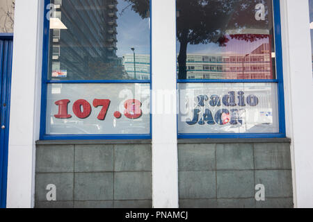 Radio 107,8 Jackie studios in Tolworth, Kingston upon Thames, Regno Unito Foto Stock