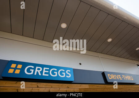 Greggs Drive Through. Manchester. Regno Unito. Foto Stock