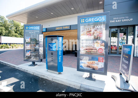 Greggs Drive Through. Manchester. Regno Unito. Foto Stock