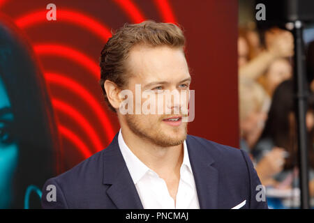 Sam Heughan alla premiere di Lionsgate 'La spia che mi oggetto di dumping" tenutasi presso il villaggio di Fox Theatre di Westwood, CA, 25 luglio 2018. Foto di Giuseppe Martinez / PictureLux Foto Stock