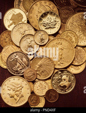 2010s assortimento americano e mondiale delle monete in oro - ks38468 NAW001 HARS MONETAZIONE Foto Stock