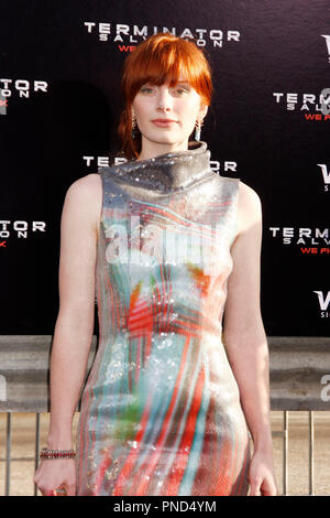 Bryce Dallas Howard presso il Los Angeles prima di Terminator Salvation tenutosi presso il Grauman's Chinese Theatre a Hollywood, CA. L'evento ha avuto luogo giovedì, 14 maggio 2009. Foto di Pedro Ulayan Pacific Rim Photo Press. Riferimento al file # Bryce Dallas Howard  05142009 04PLX per solo uso editoriale - Tutti i diritti riservati Foto Stock