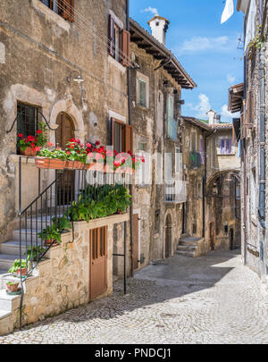 Vista panoramica di Scanno, provincia di L'Aquila, Abruzzo, Italia centrale. Foto Stock