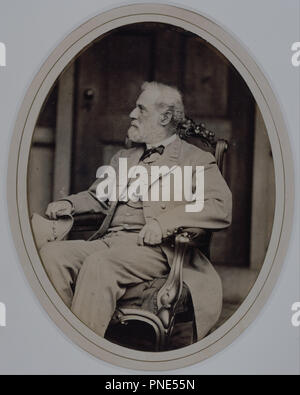 Robert E. Lee. Data/Periodo: 16 aprile 1865. Fotografia. Albume stampa. Altezza: 208 mm (8.18 in); larghezza: 152 mm (5,98 in). Autore: Mathew Brady. Foto Stock